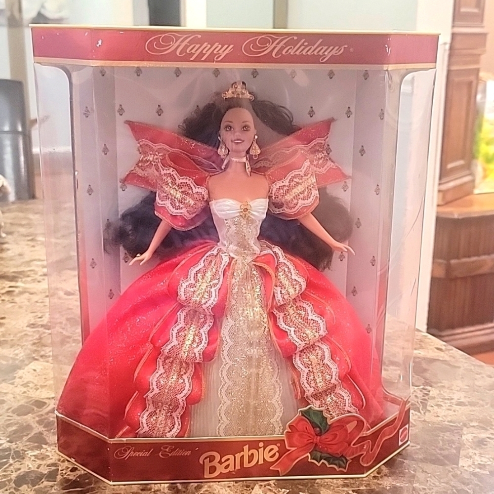 NWT 1997 Happy Holidays Barbie Doll ~ Special Edition ~ Brunette ~ #1783…